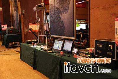 Extron TouchLink|ϵy