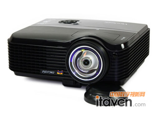 (yu) PJD7382̽ͶӰC(j)