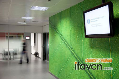 BarcelonaTech (UPC) ڸǌҪTdb42LCDĻԼzƼ(sh)ָʾԂfWУ헡ӑcӡ¶оɹWУԸ