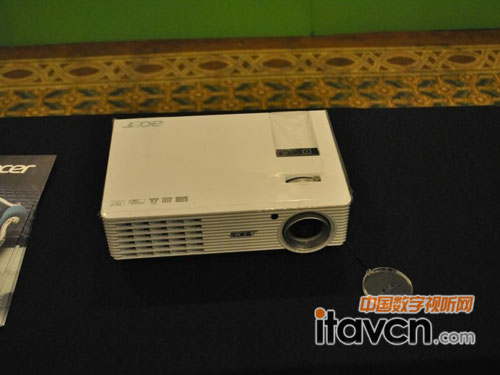 ȫ׿“3D+” 곞ͶӰC(j)H5360BD