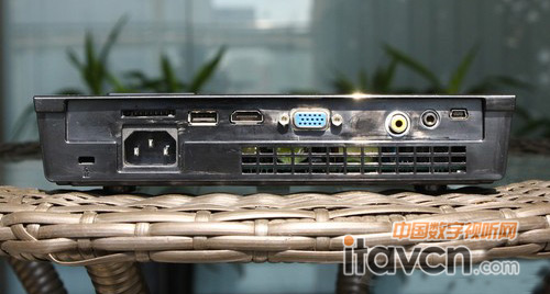 NEC L50W+ͶӰC(j)ӿ