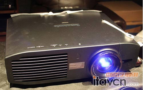 3DͶӰCPT-AE7000
