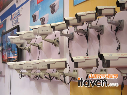浩偉安防全高清攝像機亮相2012安博會