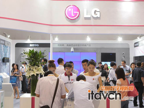 展會現(xiàn)場全景照