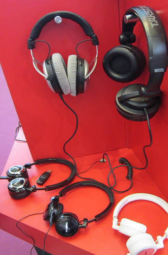 ���v�������2012�Ϻ����H��푟���չ