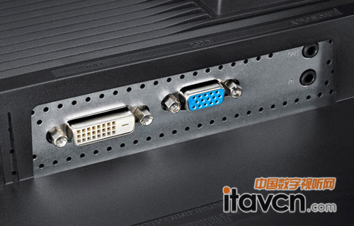 三星S24C450BW商用顯示器借口豐富