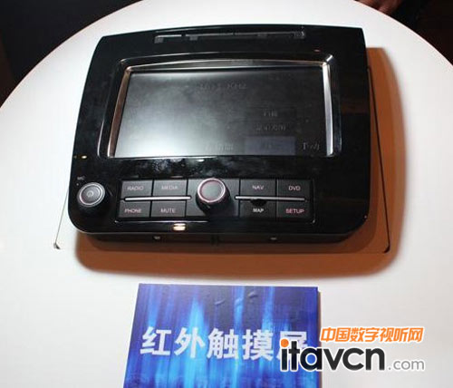 德賽西威清觸系列第三代車載顯示屏上市