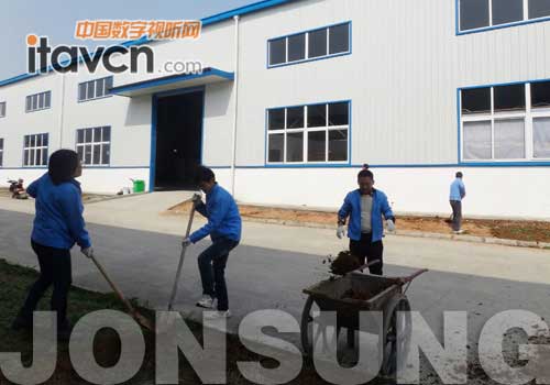 四通人美化園區建設綠色工廠