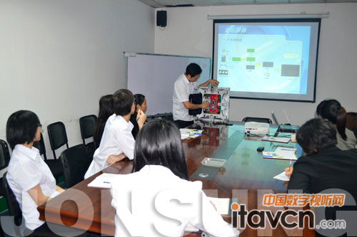 ���麣���Ј�(ch��ng)�����_(k��i)LED����Ļ�a(ch��n)Ʒ֪�R(sh��)��Ӗ(x��n)