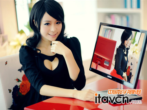 透明支架設計 簡約生活選擇三星晶致顯示器