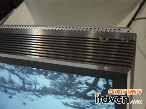 三菱MDT521S專業顯示器