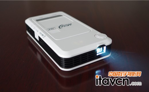 美高G3微投內置4.2.2操作系統