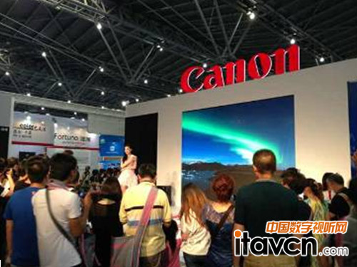 上海攝影展 佳能、愛普生齊選三菱專業顯示器