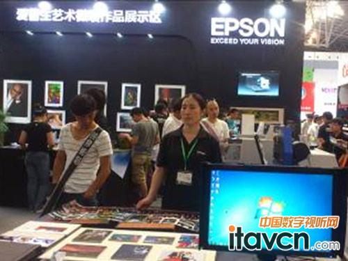 上海攝影展 佳能、愛普生齊選三菱專業顯示器