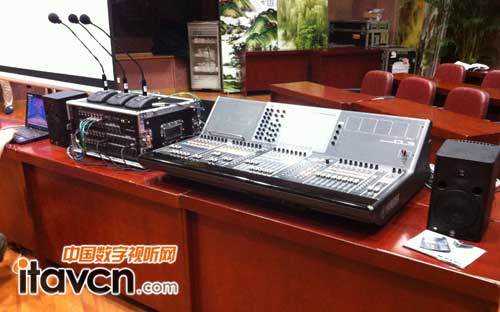 CL調(diào)音臺(tái)系列產(chǎn)品