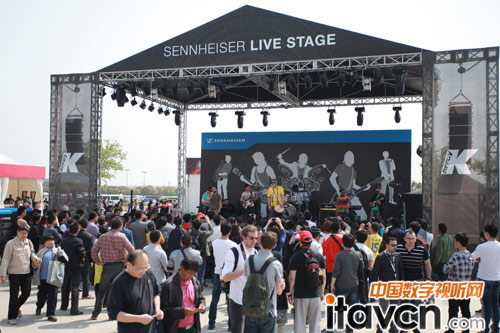 森海塞爾專業(yè)音頻助力2013方程式大賽