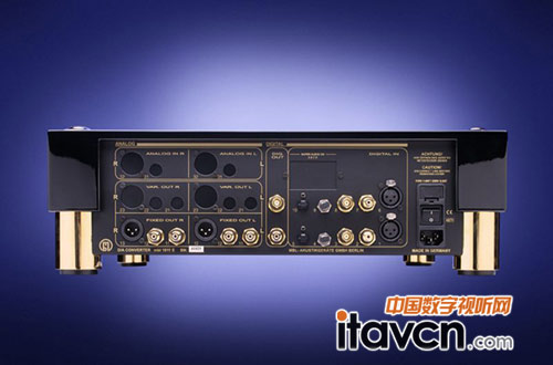 MBL 1611 F旗艦數位轉換器背部接口