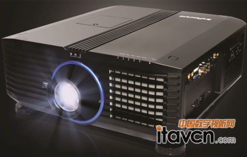 IN5852完美展現巨幅畫面,全面滿足工程投影需求