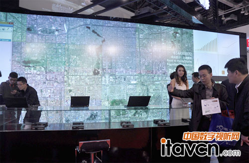 ���߷ֱ��ʵ׈D