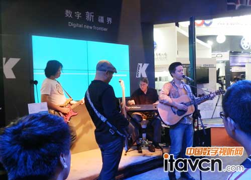 森海塞爾全線數(shù)字系統(tǒng)演出現(xiàn)場