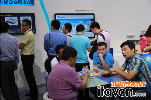 星網銳捷數字標牌閃耀2013上海國際數字標牌展