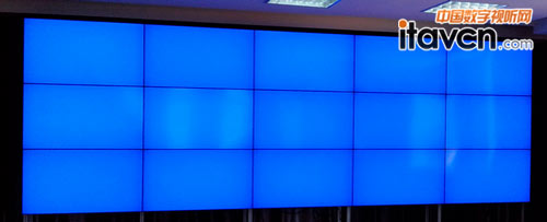 液晶拼接墻安裝現(xiàn)場