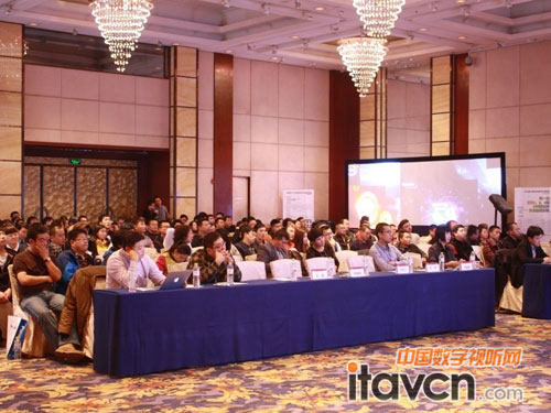 �½�����ľ�Rչ���F��