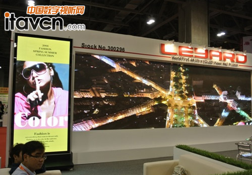 ����������һ�� TV1S9С�g���@ʾ������һ��