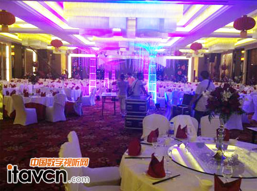 吉林市楓林大酒店選用了PAL數字音頻設備