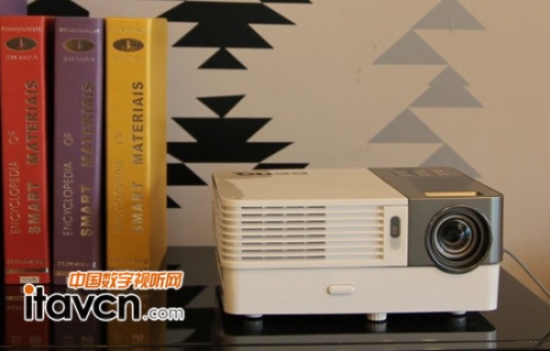 亮度升級,對比翻倍,高清享受高人一等