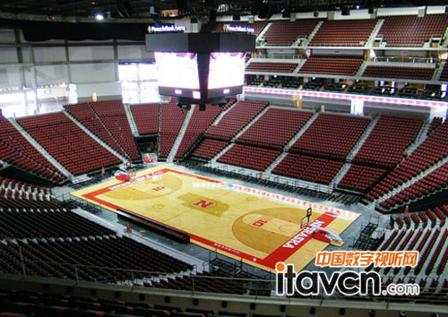 Electro-Voice助陣林肯Pinnacle Bank體育館