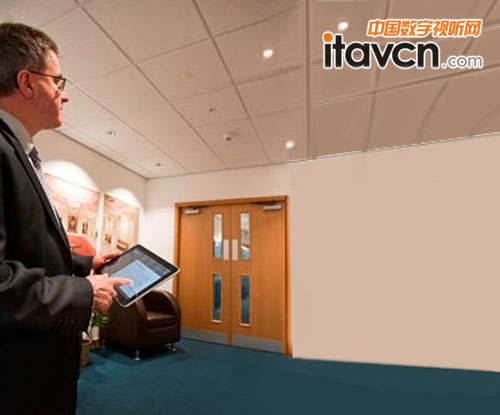 LuxLive展Harvard發室內燈光控制系統