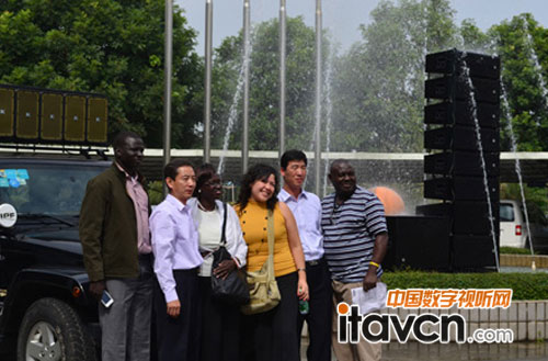 國際外貿訪問團到訪三基音響制造基地