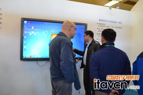 SMARTϵҺһwC2014չ