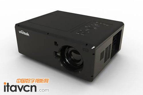 具備“智能雙燈”技術的麗訊專業工程投影機D5500