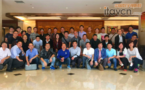 Vivitek(麗訊)家用投影機(jī)總代理網(wǎng)庭企業(yè)機(jī)構(gòu)全國(guó)巡展活動(dòng)現(xiàn)場(chǎng)合影