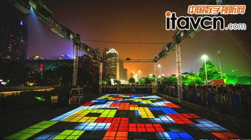 ��֮���cӰ֮�� Vivitek(��Ӎ)����ͶӰ�����V�݇��H���⹝(ji��) 