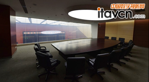 &ldquo;��(ji��n)�s������(ji��n)��&rdquo;�ĕ�(hu��)�h��&mdash;&mdash;����ͶӰ�C(j��)�����V�|��ɽ�V�l(f��)�y�Е�(hu��)�h��