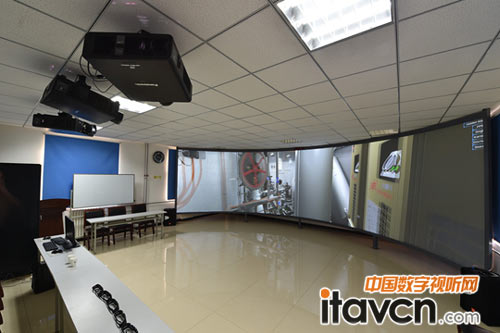 虛擬仿真助培訓 開創(chuàng)投影新紀元