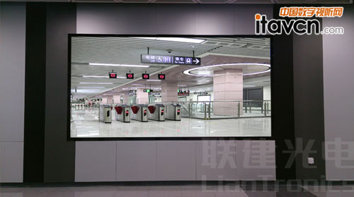 LED@ʾ11̖F