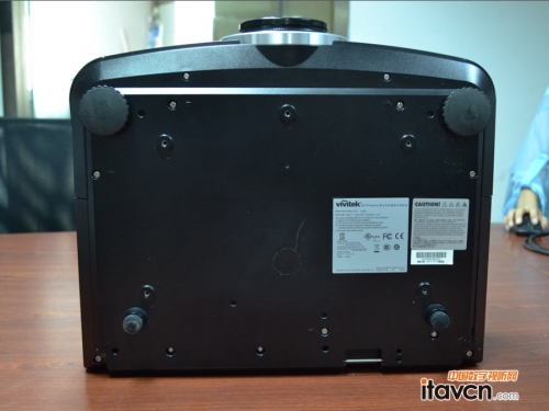 ӍVivitek(Ӎ)H5095ͶӰC(j)u(png)y(c)D