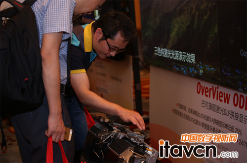 來賓“研究”DLP激光引擎