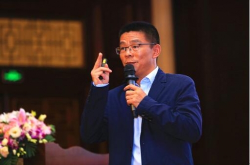 北京凱南興業科技發展有限公司總經理劉春生先生代表合作伙伴講話