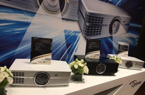 ���y����ͶӰ�C�N��һֱ����